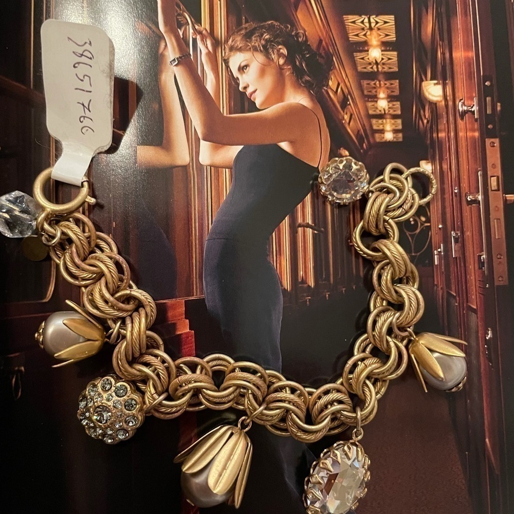 New- pretty bracelet